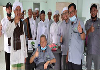 Read more about the article Sumbangan Keperluan Asas Dua Buah Sekolah Agama